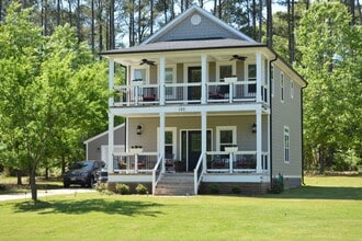 Building Photo - 120 Ridgeshore Ct