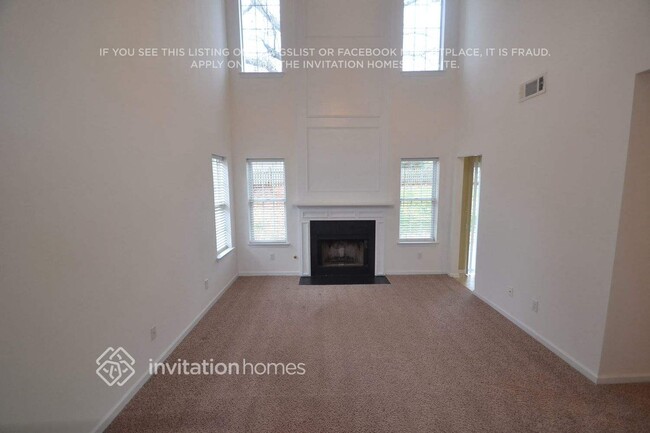 Building Photo - 4247 Brighton Way NW
