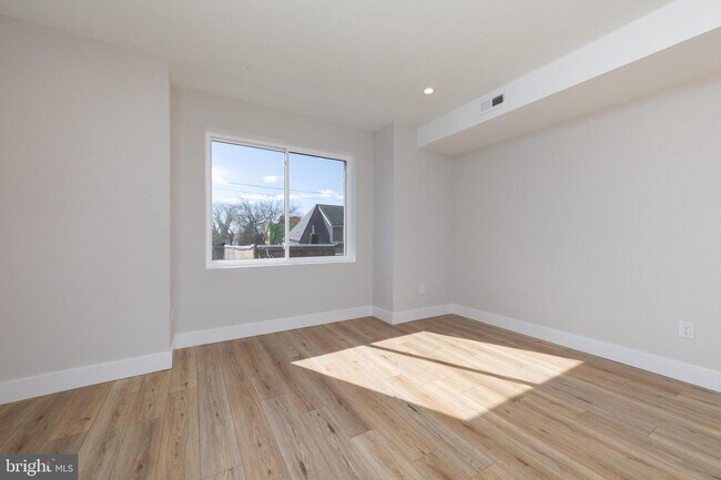 Foto del edificio - 935 W Dauphin St