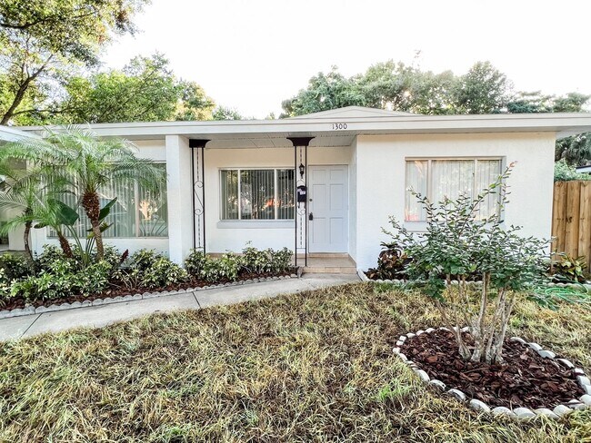 Foto del edificio - Wonderful 3/1 Home In Audubon Park! Must See!