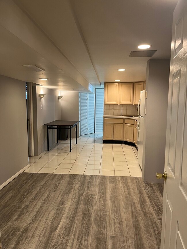 Building Photo - 57 Foote Ave