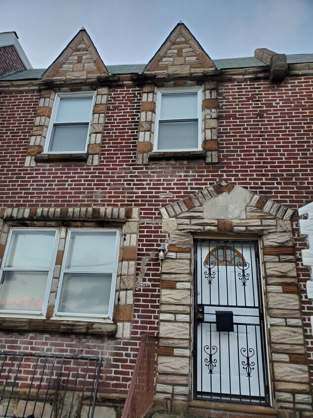 Primary Photo - 6228 Tabor Ave