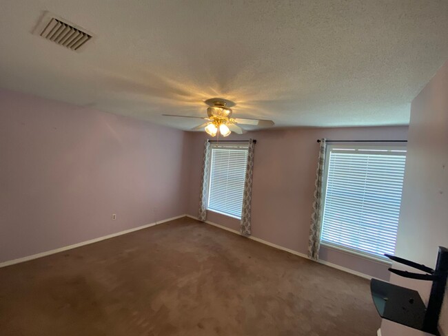 Foto del edificio - 2 Bedroom Condo in Winter Haven