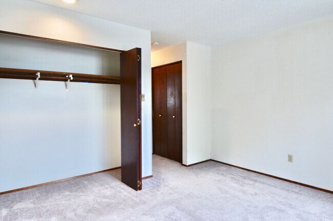 Foto del edificio - 10525 Midvale Ave N