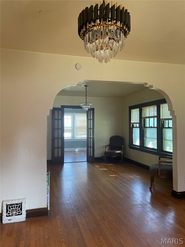 Building Photo - 3802 Melba Pl