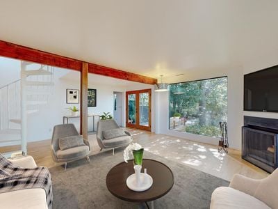 Foto del edificio - 463 Crane Blvd