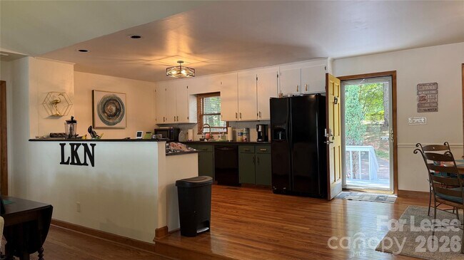Foto del edificio - 16318 Stinson Cove Rd