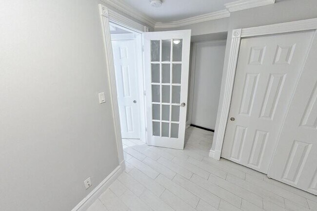 Foto del edificio - 410 E 13th St