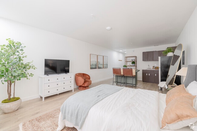 Studio, 1BA - 360SF - Kitchen/Living Room - The Varsity North