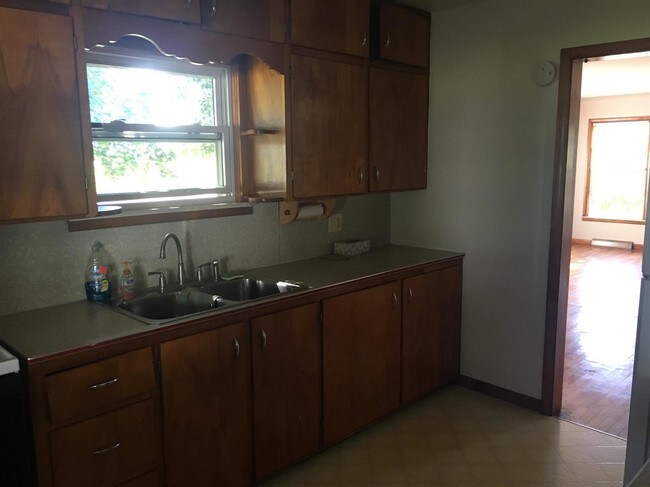 Foto del edificio - 4364 Arkona Rd