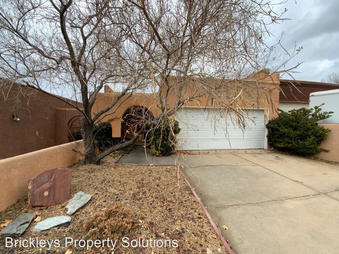 12841 Eastridge Dr NE, Albuquerque, NM 87112