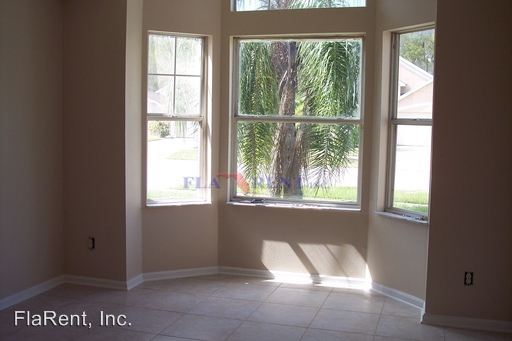 Building Photo - 2313 Lily Pad Ln