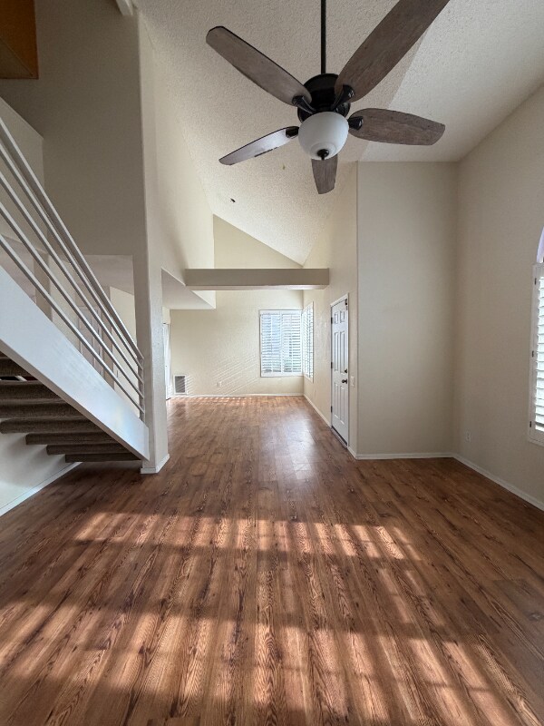 Foto del edificio - 3934 E Park Ave