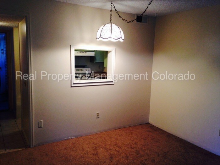 Foto del edificio - 15202 E Hampden Cir