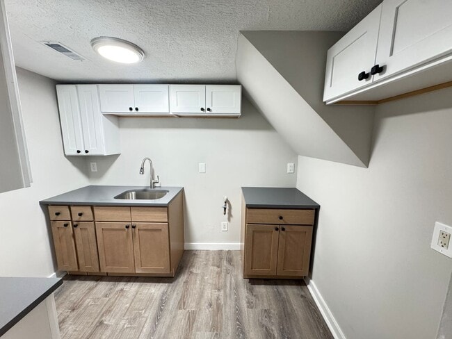 Foto del edificio - 38 Clifton Ave