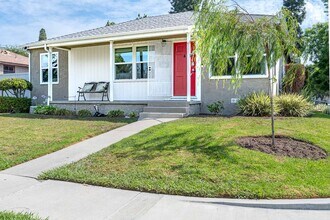 Building Photo - 4906 Fidler Ave
