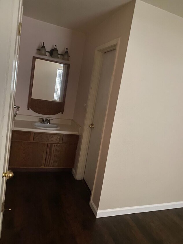 4250 Calallen Dr Unit 4250 Calallen Drive 1, Corpus Christi, TX 78410