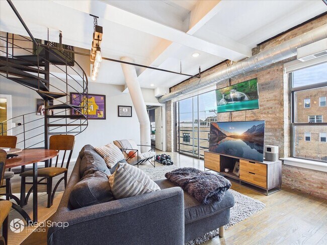 Foto del edificio - 2221 N Lister Ave