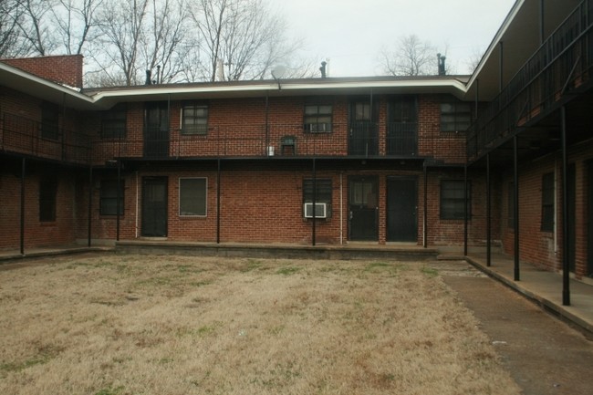 Foto del edificio - 266 Bond Ave