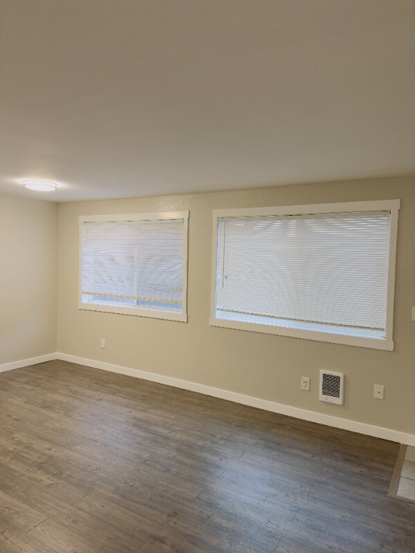 Foto del edificio - 13731 32nd Ave NE