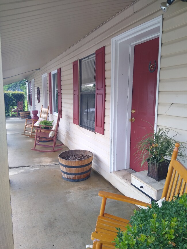 Entrance to apartment & porch - 602 Greenville Pike