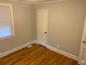 Building Photo - 3808 Capers Ave
