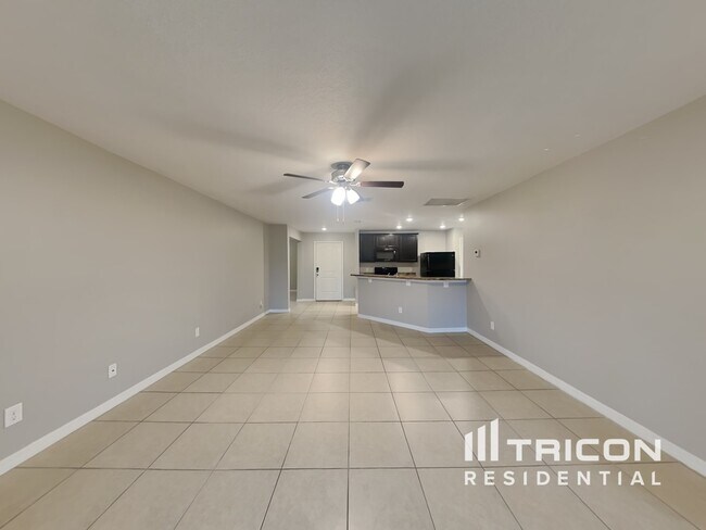 Foto del edificio - 1471 Swan Lake Circle Dundee FL