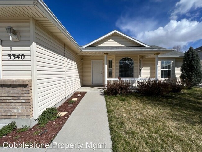 Building Photo - 3 br, 2 bath House - 3340 Tweedbrook
