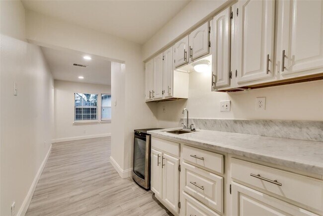 Foto del edificio - 3935 Alberta St