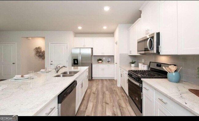 Building Photo - 311 Wells Cir