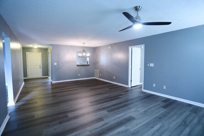 Foto del edificio - 209 Elkhorn Green Pl