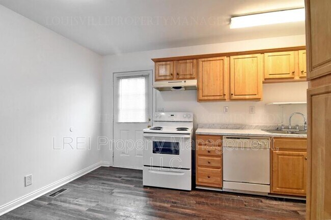 Building Photo - 752 Marian Village Dr