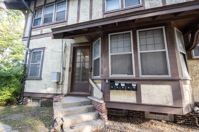 Building Photo - 3554 N Washington Blvd
