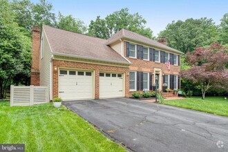 Building Photo - 12124 Darnley Rd