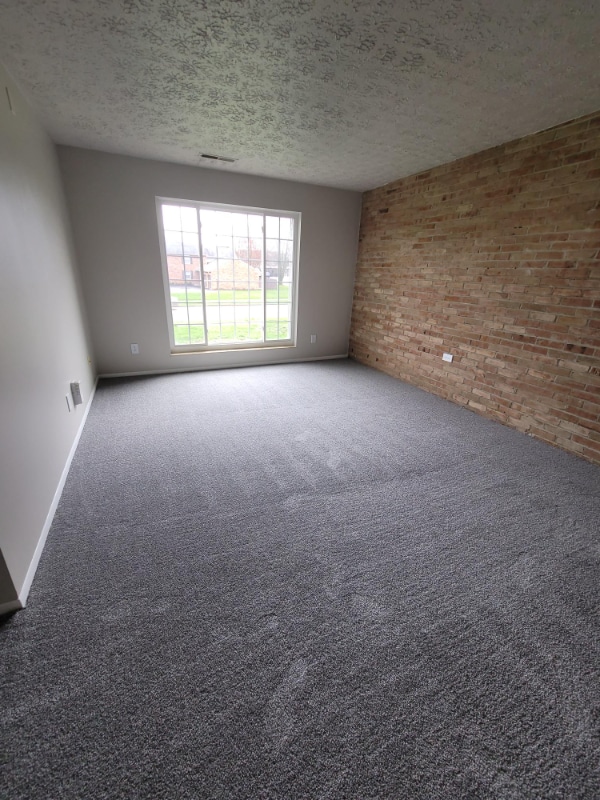 Foto del edificio - 1101 W Maple St NW