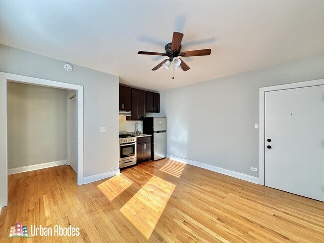 Foto del edificio - 623 W Patterson Ave