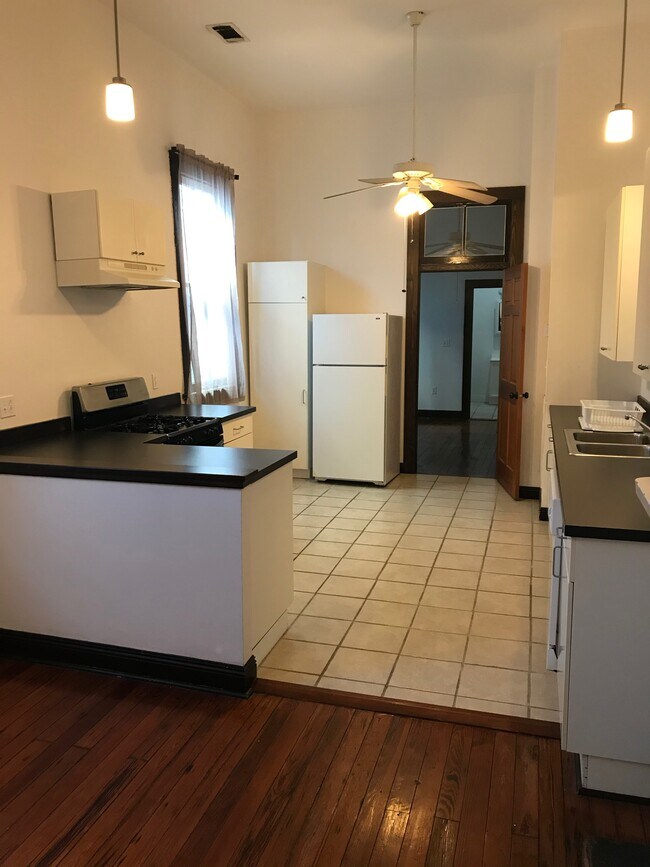 220 S Hennessey St, New Orleans, LA 70119 Apartments in New Orleans