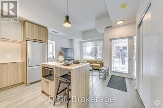 Building Photo - 185-185 Enfield Pl