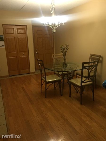 Building Photo - 6560 W Diversey Ave