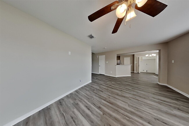 Building Photo - Dorsey Lane, Pearland, TX 77584 - 3 BR 2 BA single-family home