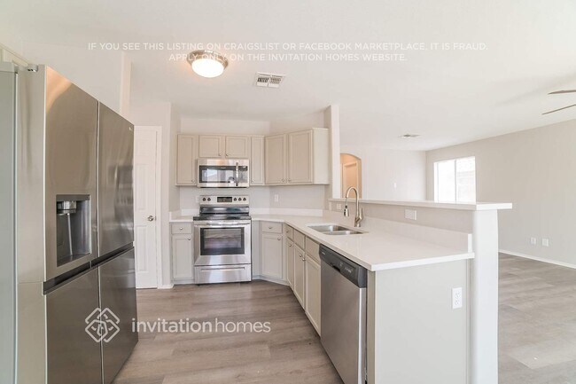 Building Photo - 3329 W Shumway Farm Rd