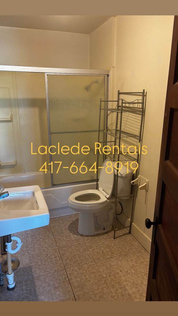 Foto del edificio - 2 BEDROOM 1 BATHROOM HOUSE FOR RENT WITH B...