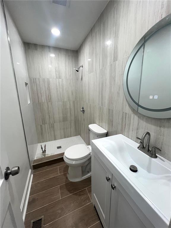 Foto del edificio - 470 Barnes Mill Dr