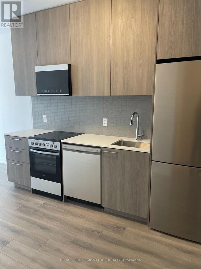 Building Photo - 7439 Kingston Rd