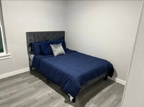 Building Photo - 4616 Shreveport Blvd