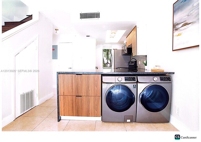 Foto del edificio - 1531 SE 15th St