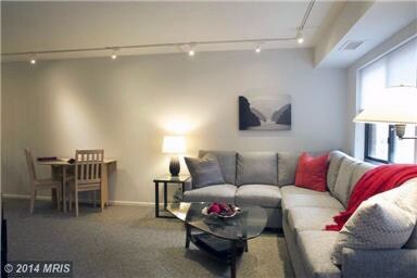 Living Area - 900 N Stafford St