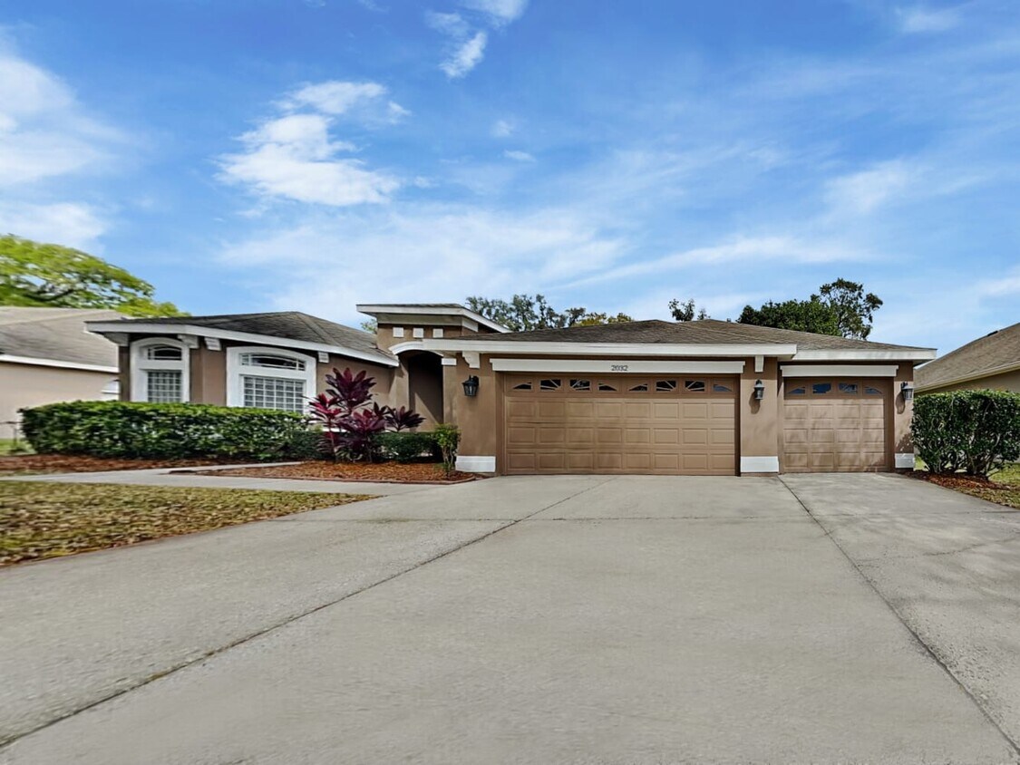 Foto principal - 2032 Wexford Green Dr