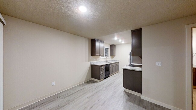 Foto del edificio - 1510-1512-1512 151st St Ct S