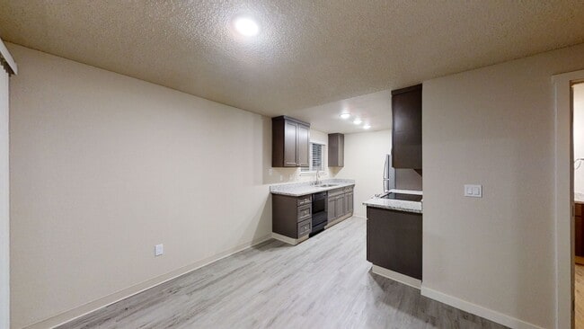 Building Photo - 1510-1512-1512 151st St Ct S